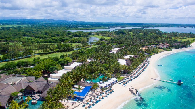 RELAX ON THE ISLAND'S IDYLLIC BEACHES